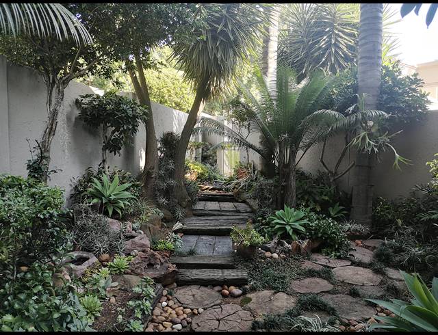 3 BEDROOM HOUSE FOR SALE IN MORELETA PARK